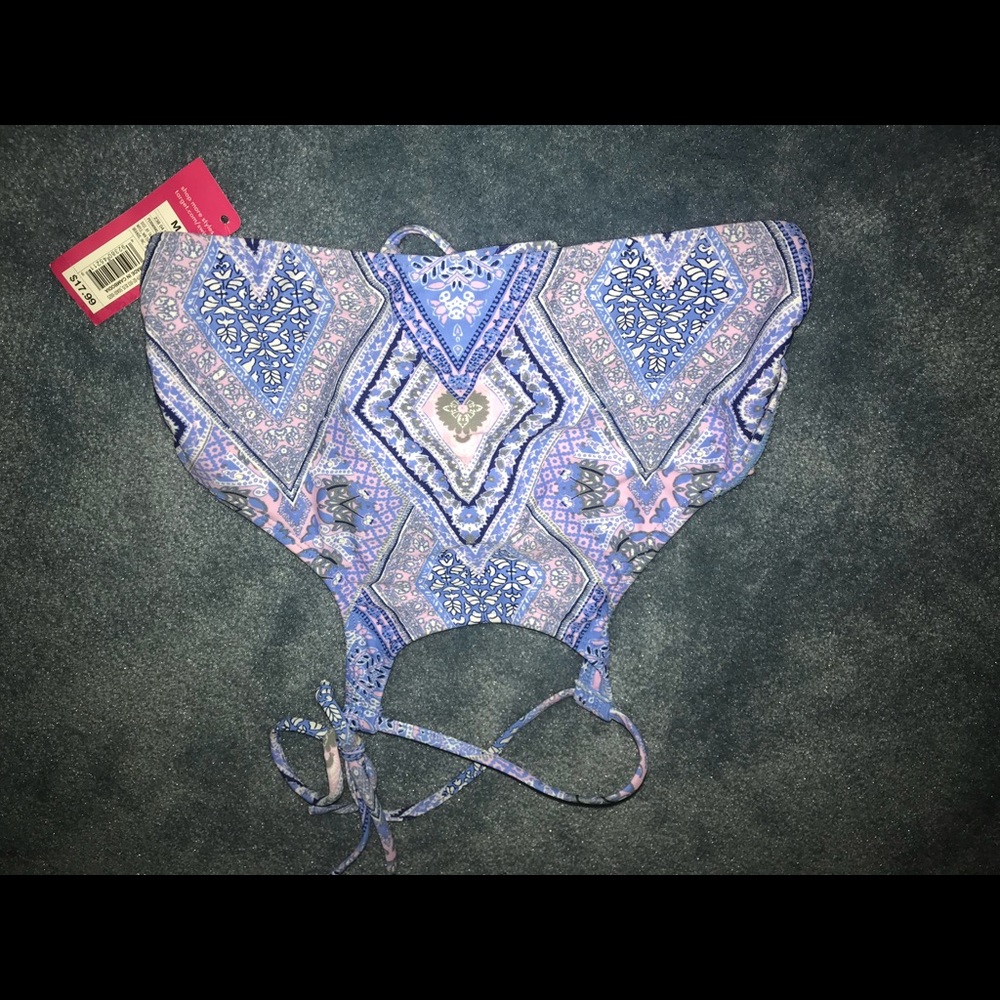 Target xhilaration swim top, size M, new with tags